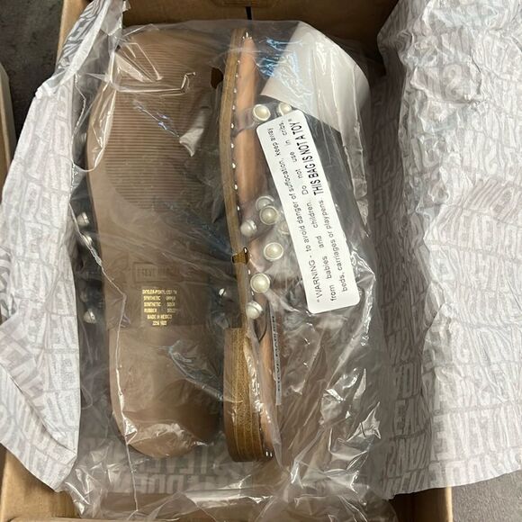 New Steve Madden Skyler flat sandals 7 - Picture 5 of 6